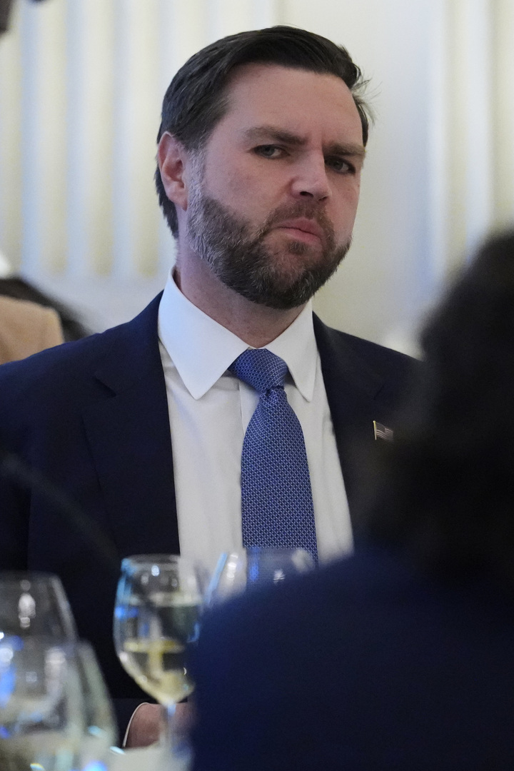 Video thumbnail for US vice president says ‘ball is in Iran’s court’ on deal to end war