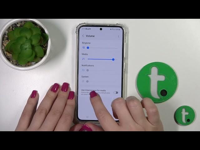 Video thumbnail for How to Adjust Ringtone Volume on SAMSUNG GALAXY S23 – Sound Settings
