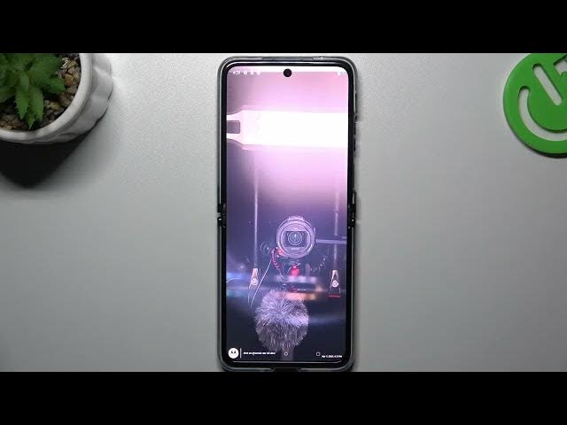 Video thumbnail for How to Turn On & Turn Off the Watermark in the Camera of MOTOROLA Razr 40 Ultra