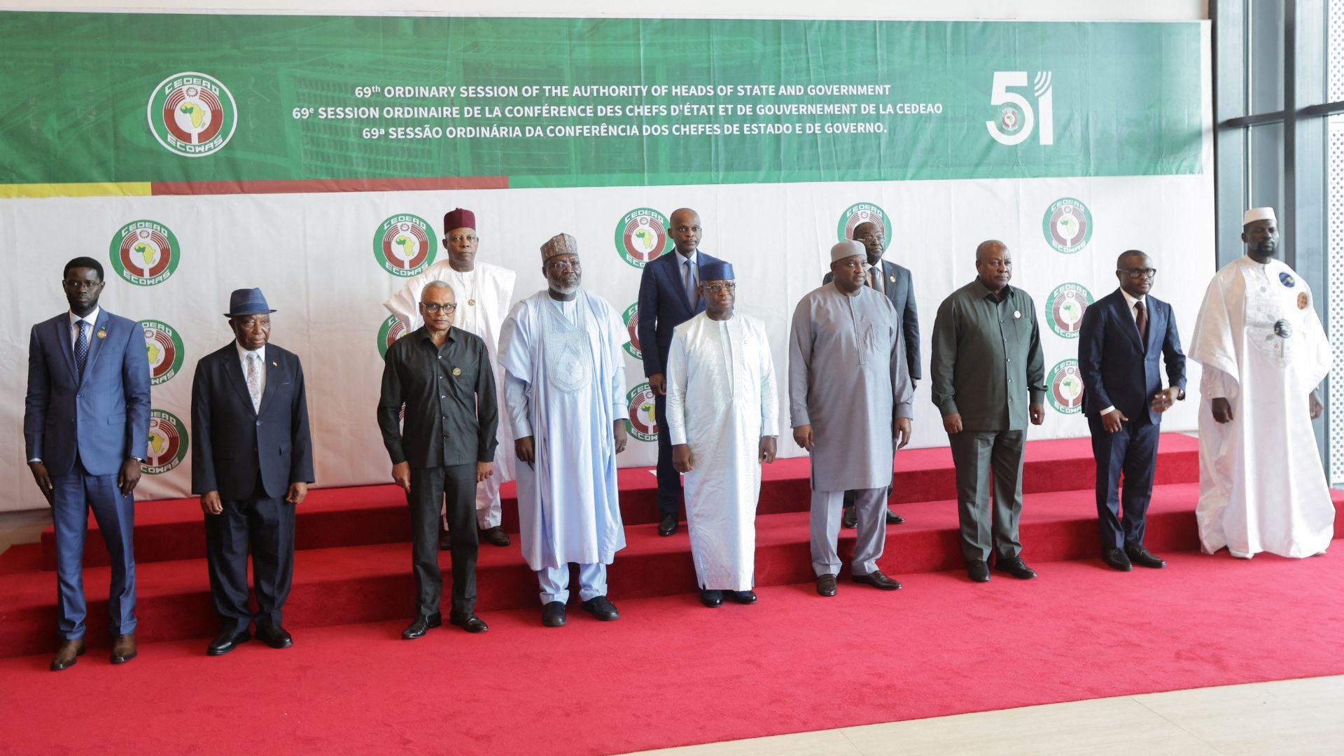 Video thumbnail for ECOWAS leaders pledge unity as regional divisions deepen