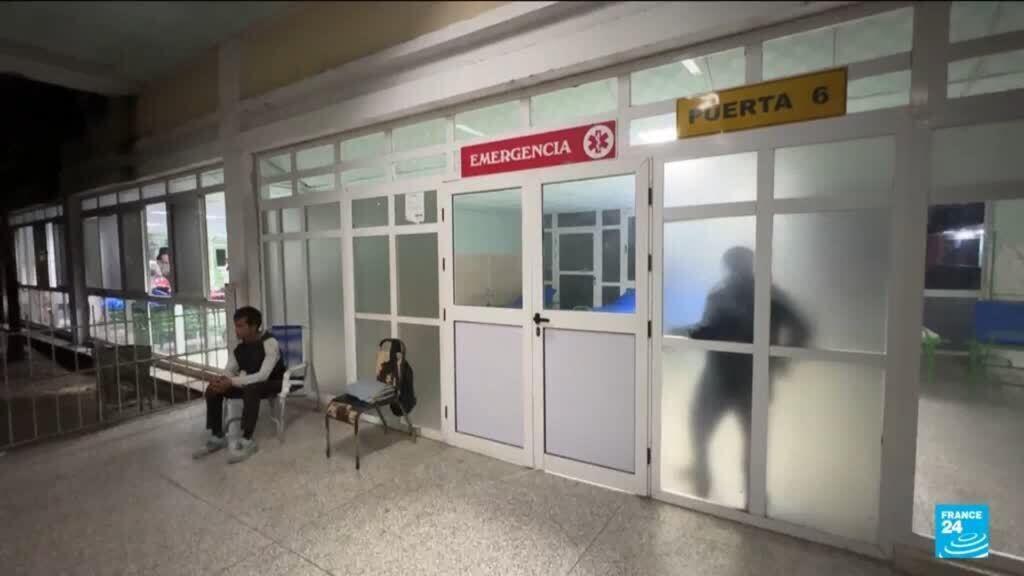 Video thumbnail for Four killed in firefight between Cuban coastguard and Florida-registered speedboat