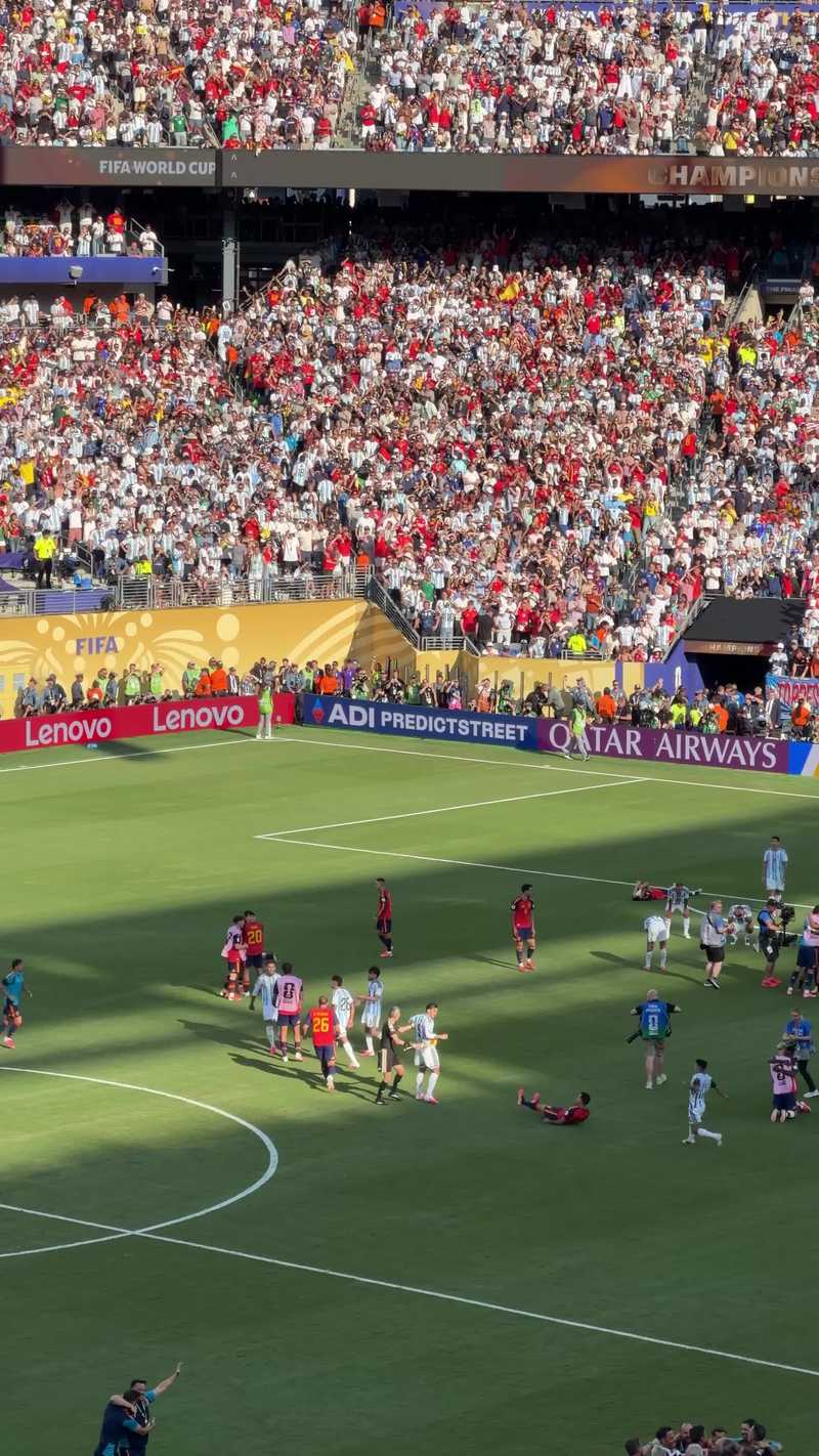 Video thumbnail for Argentina and Spain Clash after World Cup Final Whistle