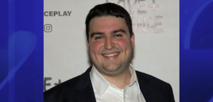Video thumbnail for Connecticut College professor wins Tony Award for Best Musical as producer of Broadway hit 'Schmigadoon!'