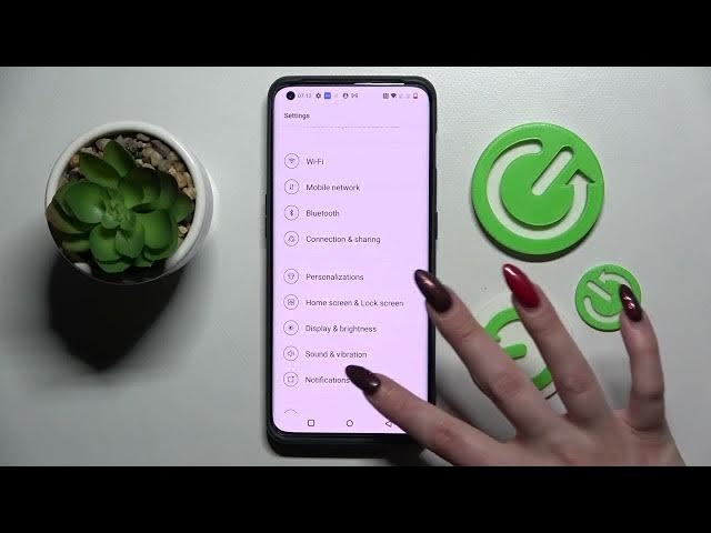 Video thumbnail for How to Change Screen Refresh Rate on OnePlus 10 Pro // Motion Smoothness