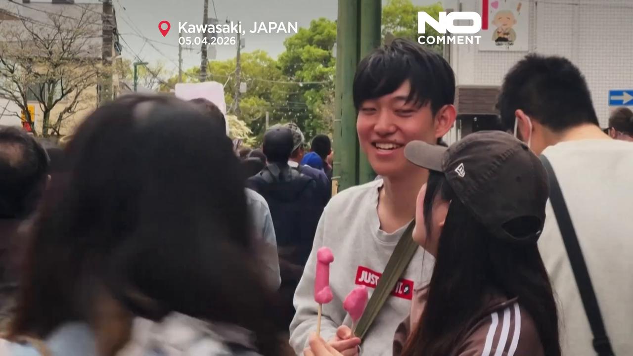 Video thumbnail for Revellers parade giant phalluses at Japan’s fertility festival