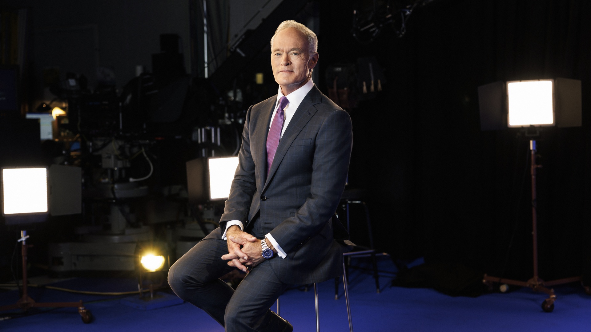 Video thumbnail for Fired by CBS, Scott Pelley takes parting shot at network leadership — boss responds