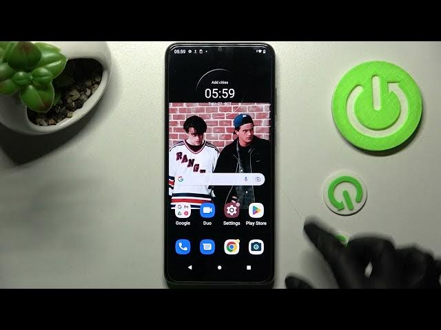 Video thumbnail for How To Enable And Disable Automatic Screen Rotation In MOTOROLA MOTO E22