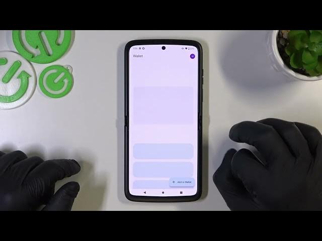 Video thumbnail for Motorola Razr 2022 - How To Remove Cards From Google Wallet