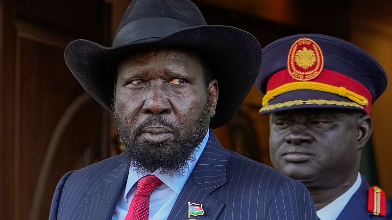 Video thumbnail for South Sudan's president sacks vice president and potential successor