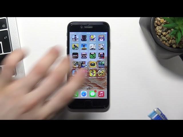 Video thumbnail for How to Clean Charging Port in iPhone SE 2022 – Household Items Cleaning