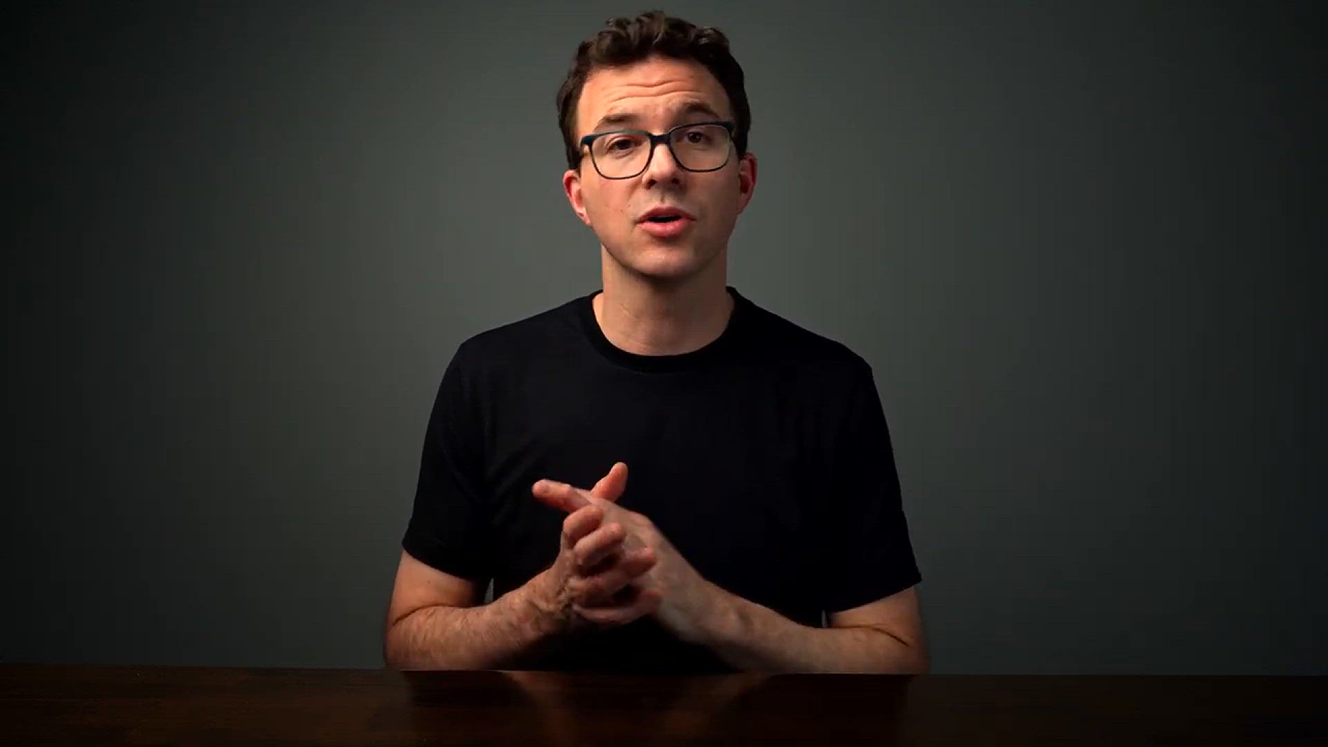 'Video thumbnail for How to Edit Videos on Your iPhone with iMovie (Tutorial for Beginners)'