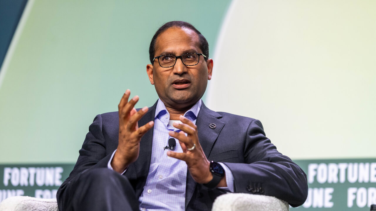 Video thumbnail for CEOs are getting presidential-level intelligence reports thanks to AI