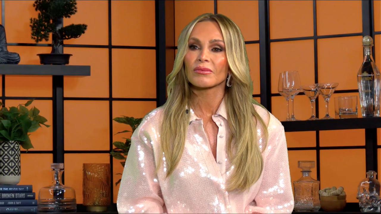 Video thumbnail for 'RHOC' Star Tamra Judge Says Shannon Beador "Made Fun" Of Her Outfit On 'RHUGT'