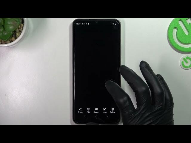 Video thumbnail for How to Take Burst Shot on REALME C33? - Take Multiple Photos