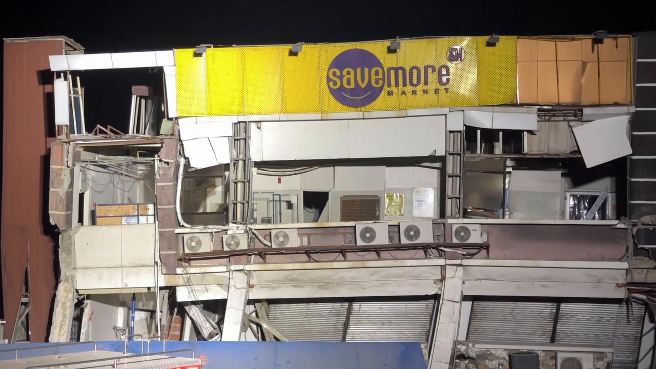 Video thumbnail for Philippines: Death toll from 7.8-magnitude earthquake in southern Philippines rises to 31, 12 others missing (2).