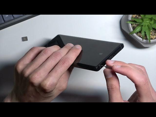 Video thumbnail for How to Insert Nano SIM in Motorola Edge 30 Ultra - Install SIM Card