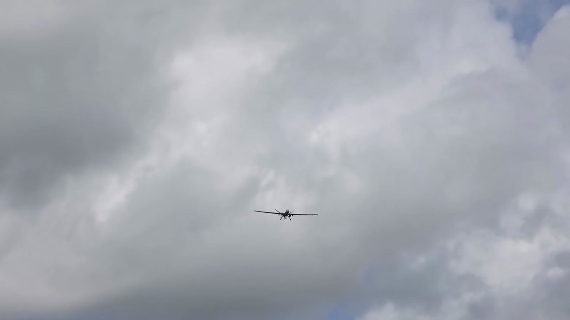 'Video thumbnail for Marine Corps Squadron Arrives In Hawaii For RIMPAC 2022'