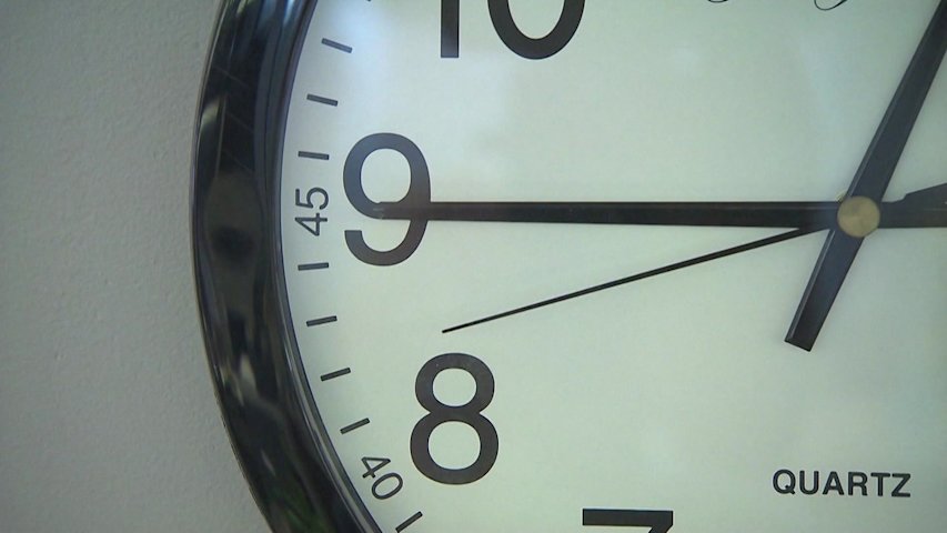 Video thumbnail for Year-round Daylight Saving Time? Why CT's congressional delegation voted no