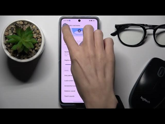 Video thumbnail for How to Turn On Touch Sounds on OPPO Find N2 Flip?