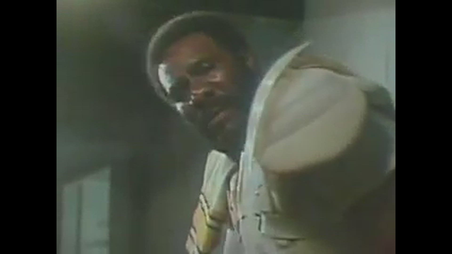 'Video thumbnail for 70s Coca Cola Mean Joe Greene Commercial'