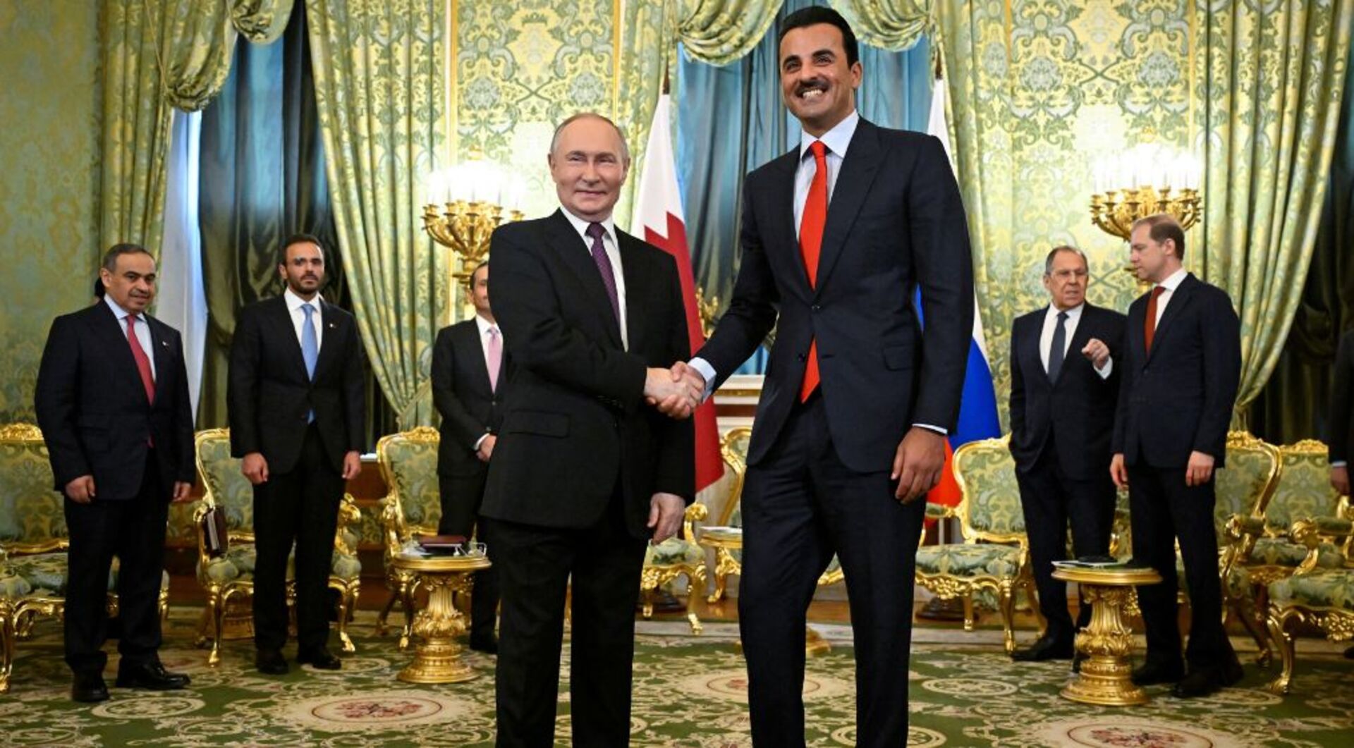 Video thumbnail for Russia’s Putin, Qatar’s emir discuss Syria and Gaza at Moscow talks