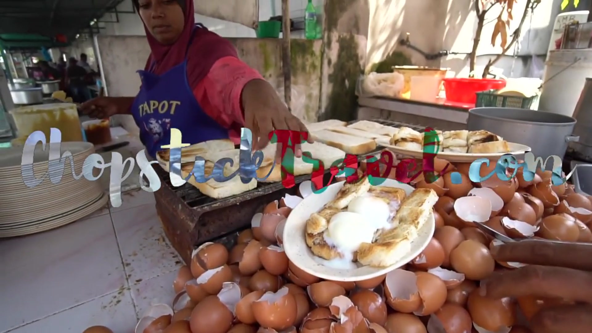 'Video thumbnail for INDIAN STREET FOOD in Malaysia | SPICY CURRY + BEST Mee Goreng in Penang - Malaysian Street Food'