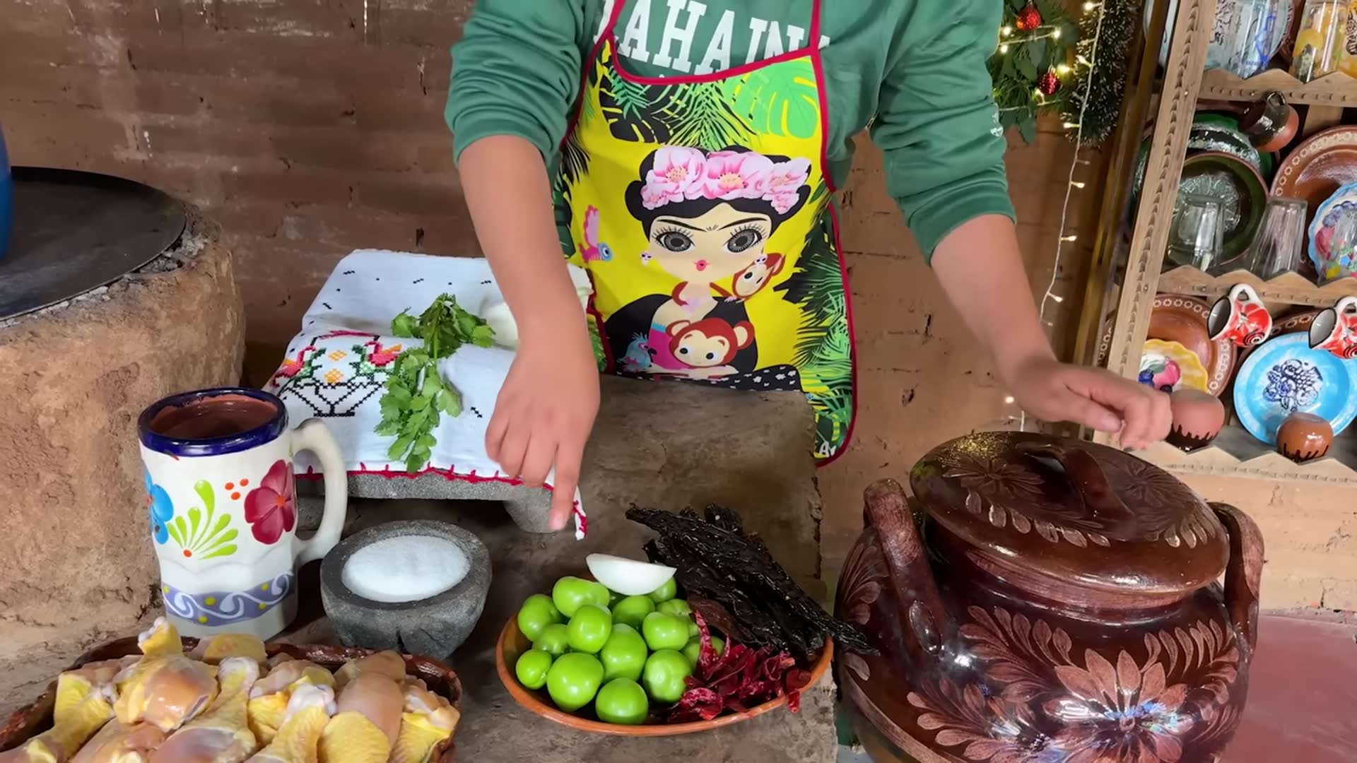 Video thumbnail for Pollo En Chile Negro De Rancho_ Receta FÁCIL y Sabrosa(720P_HD)