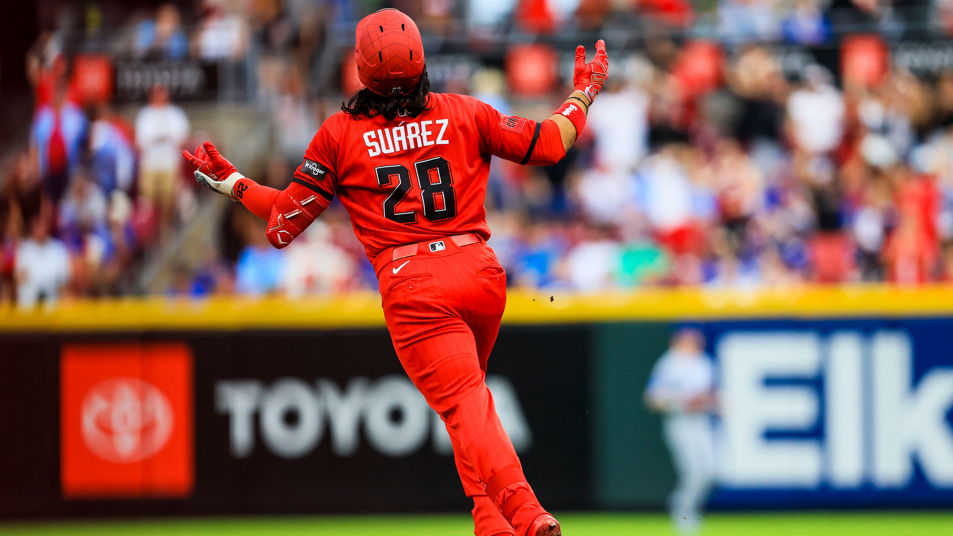 Video thumbnail for MLB Trade Buzz: Can Eugenio Suarez Spark a Playoff Push?