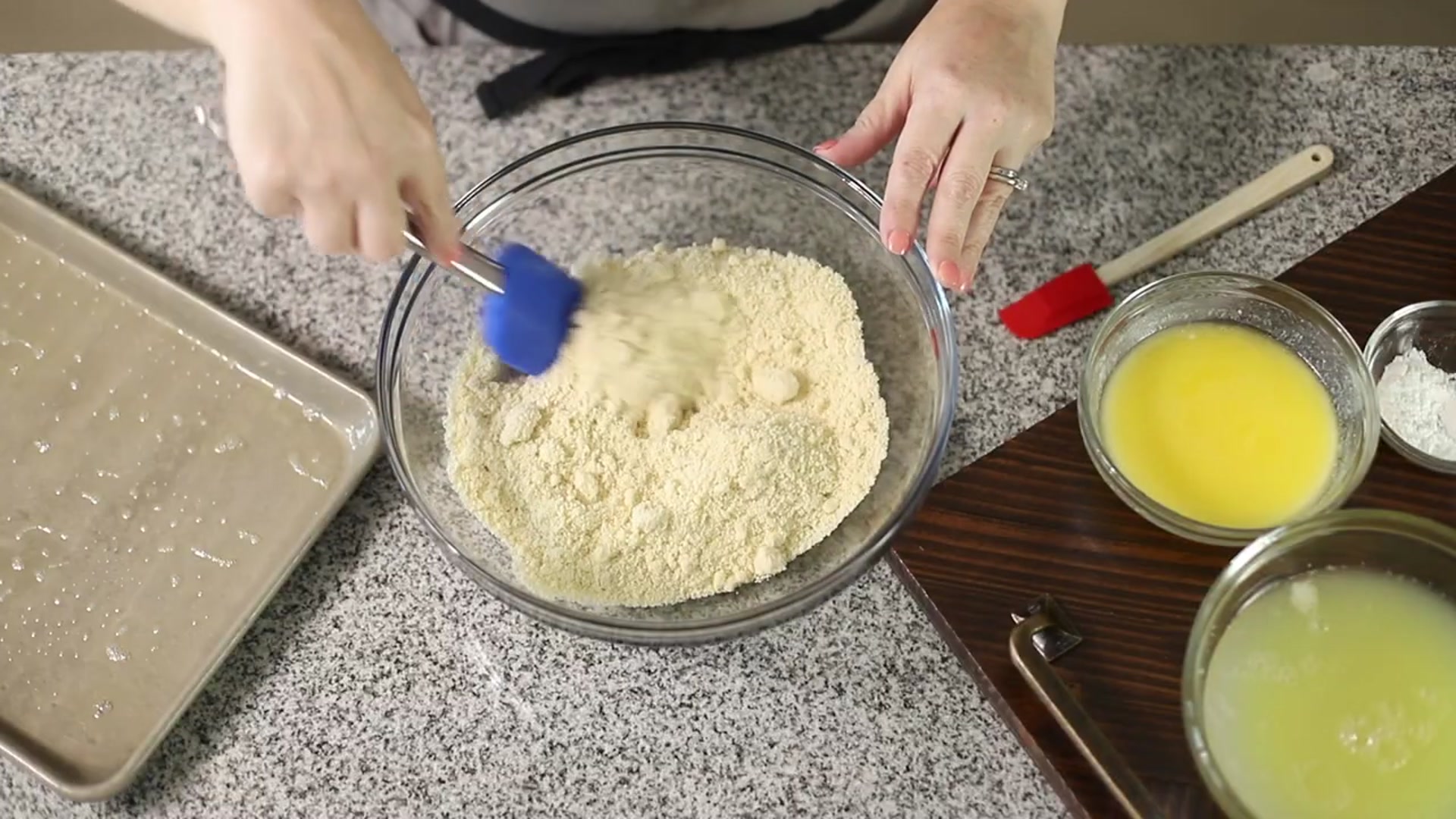 Video thumbnail for Keto Garlic Bread with Almond Flour(720P HD)