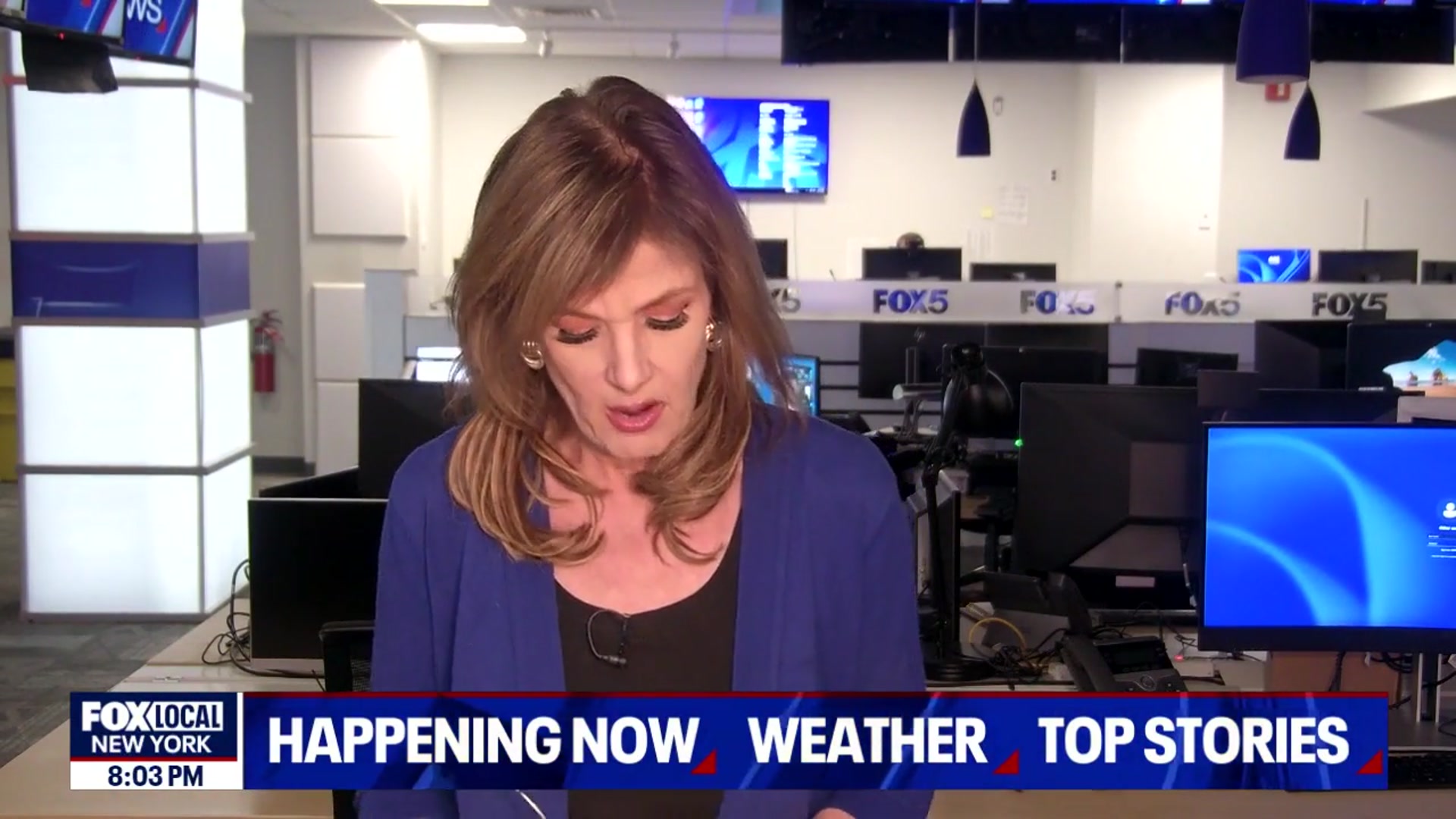 'Video thumbnail for Discussing the latest on airport chaos | Newsroom Live'