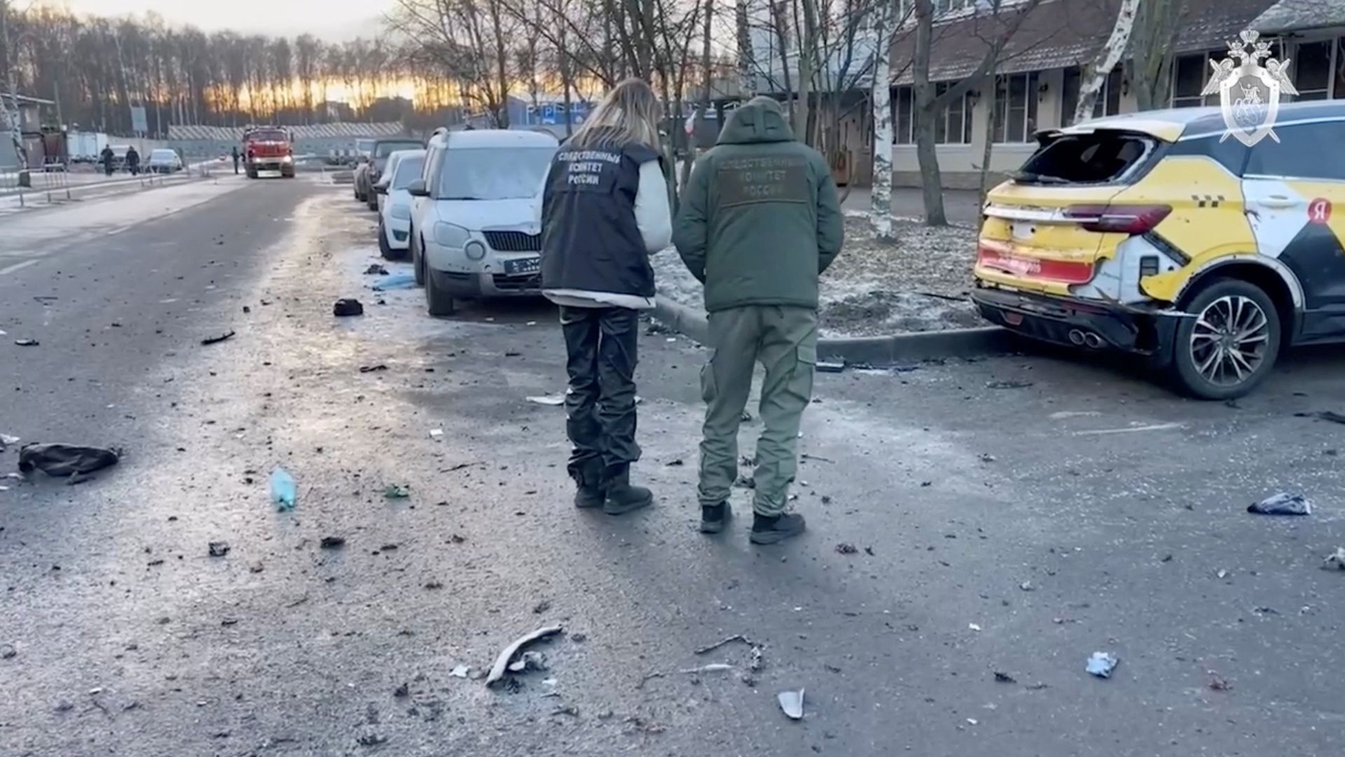 Video thumbnail for Three people, including officers, killed in explosion in Russia’s Moscow