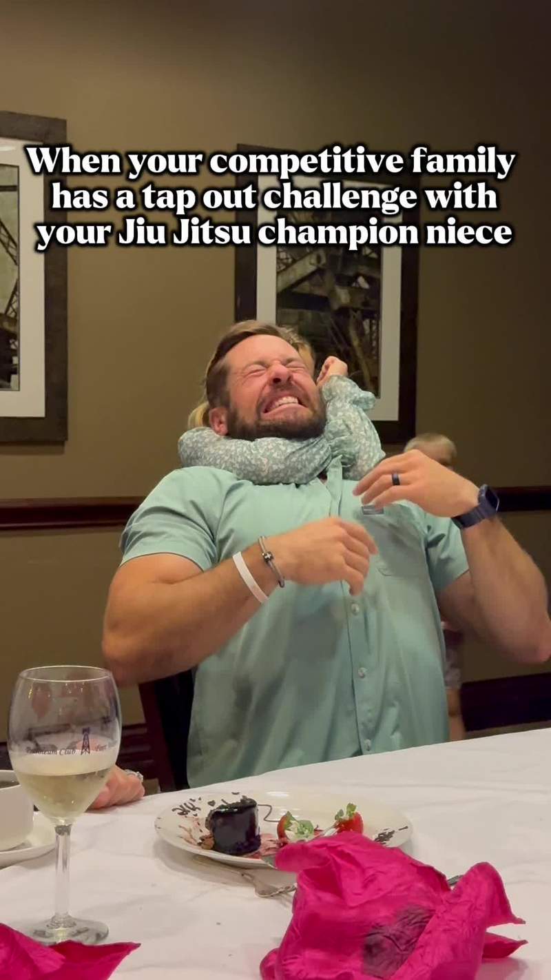Video thumbnail for Jiu Jitsu Niece Chokes Out the Entire Competitive Family