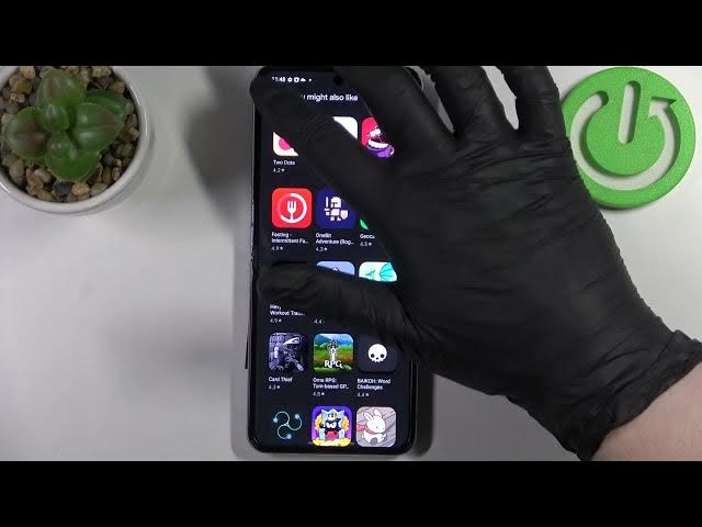 Video thumbnail for How To Install the Microsoft Edge Browser on the SAMSUNG Galaxy Z Flip4