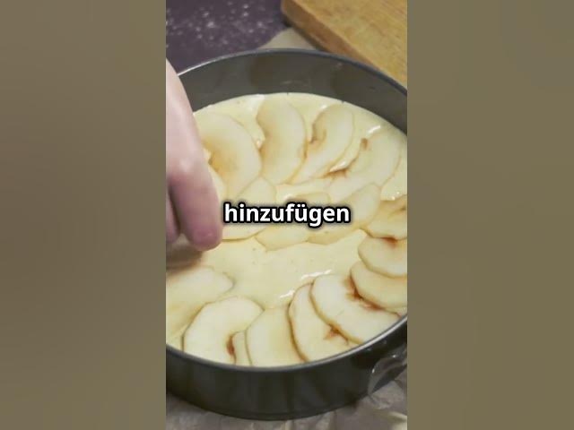 Video thumbnail for Rezept Apfel Eierlikör Kuchen #backenmachtglücklich #familienrezepte #einfachundlecker #lecker