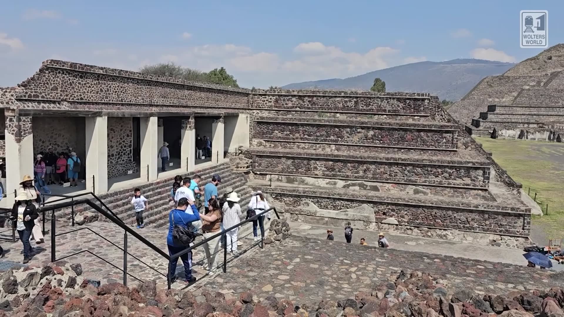 'Video thumbnail for Top Tourist Scams in Mexico City (And How to Avoid Them)'