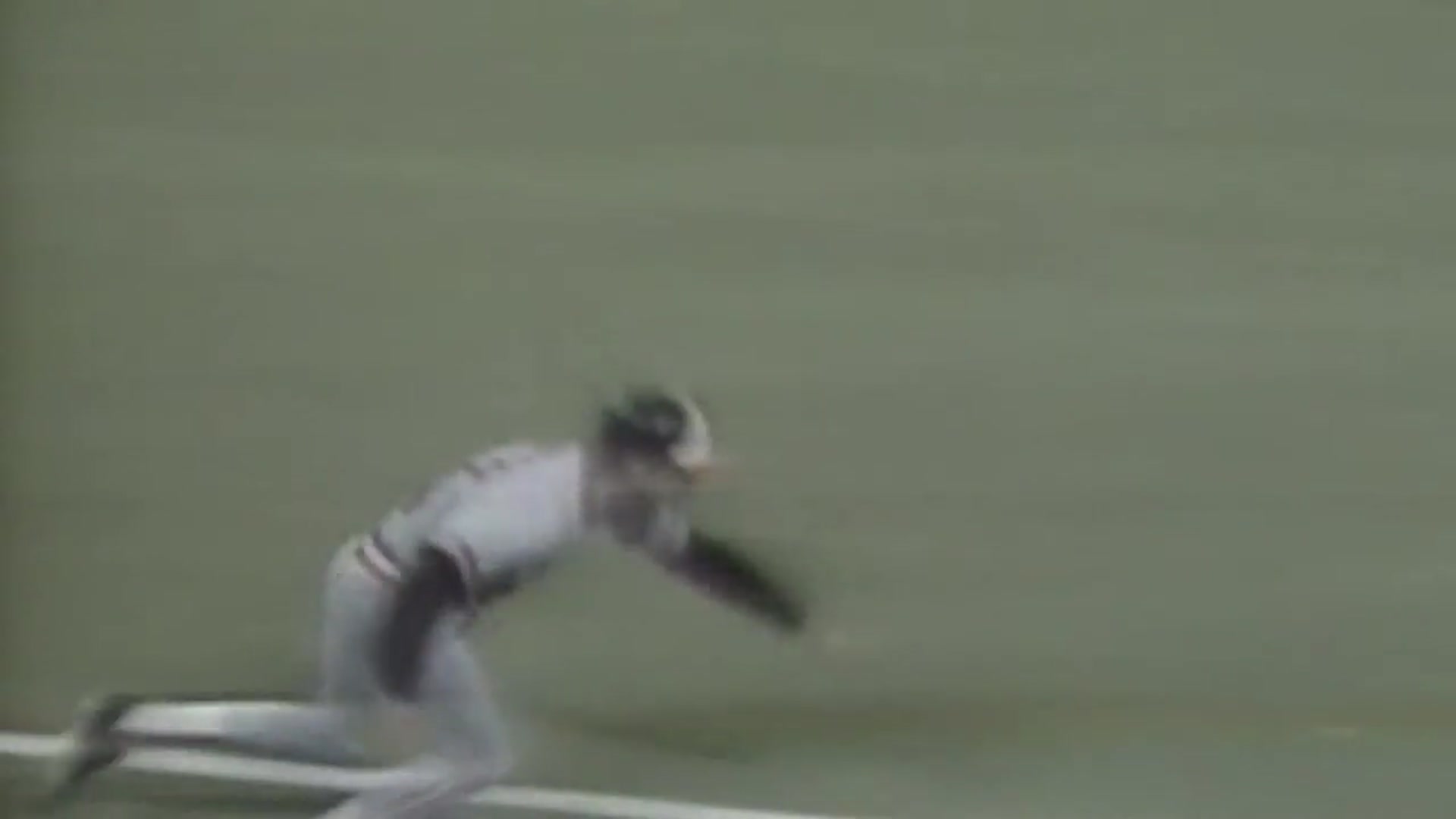 'Video thumbnail for Bob Uecker introduces Mr. hand -  wire baseball runner on Episode 8 of The Wacky World of Sports'