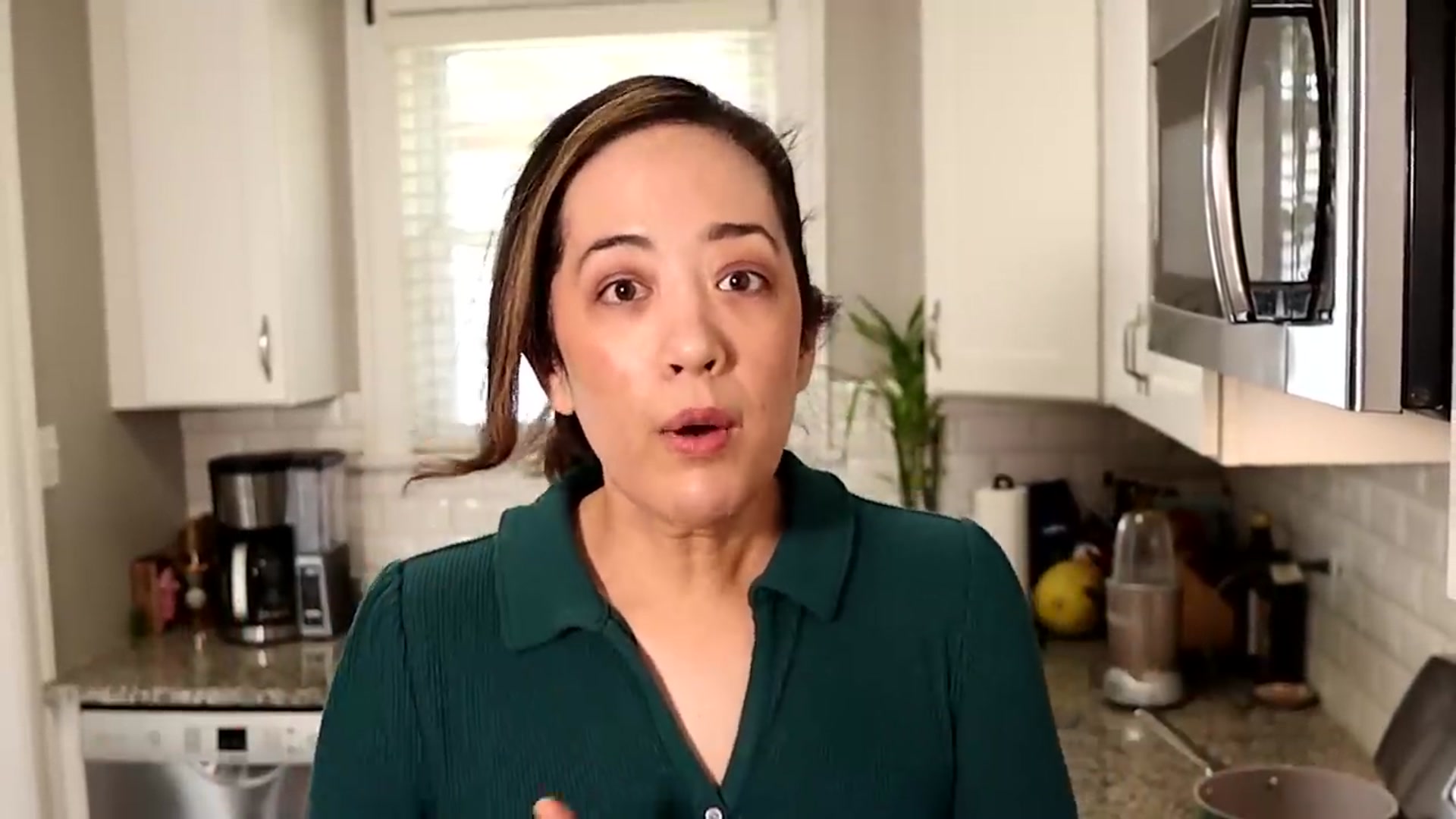 Video thumbnail for This 2 Ingredient Keto Snack Can Be Made So Many Ways (720P HD)