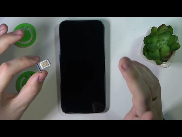 Video thumbnail for How to Put Sim Card in the iPhone 14 Series Device - Plus / Pro / Pro Max