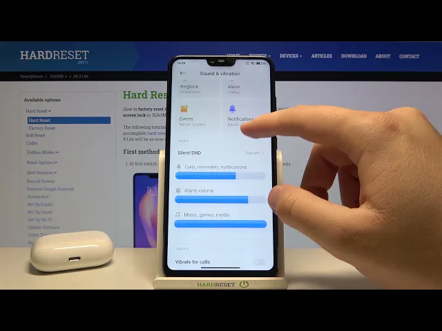 Video thumbnail for How to Find Sound Settings in XIAOMI Mi 8 Lite – Open Sound Settings