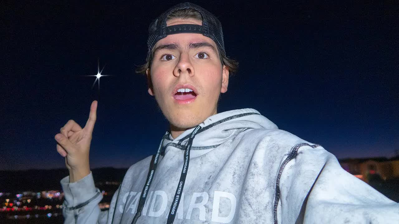 Video thumbnail for I SAW THE CHRISTMAS STAR (GREAT CONJUNCTION 2020)