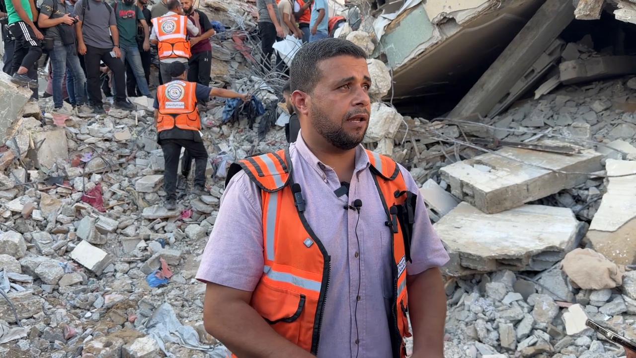 Video thumbnail for 9 Palestinians killed as war-damaged building collapses in Gaza City.
