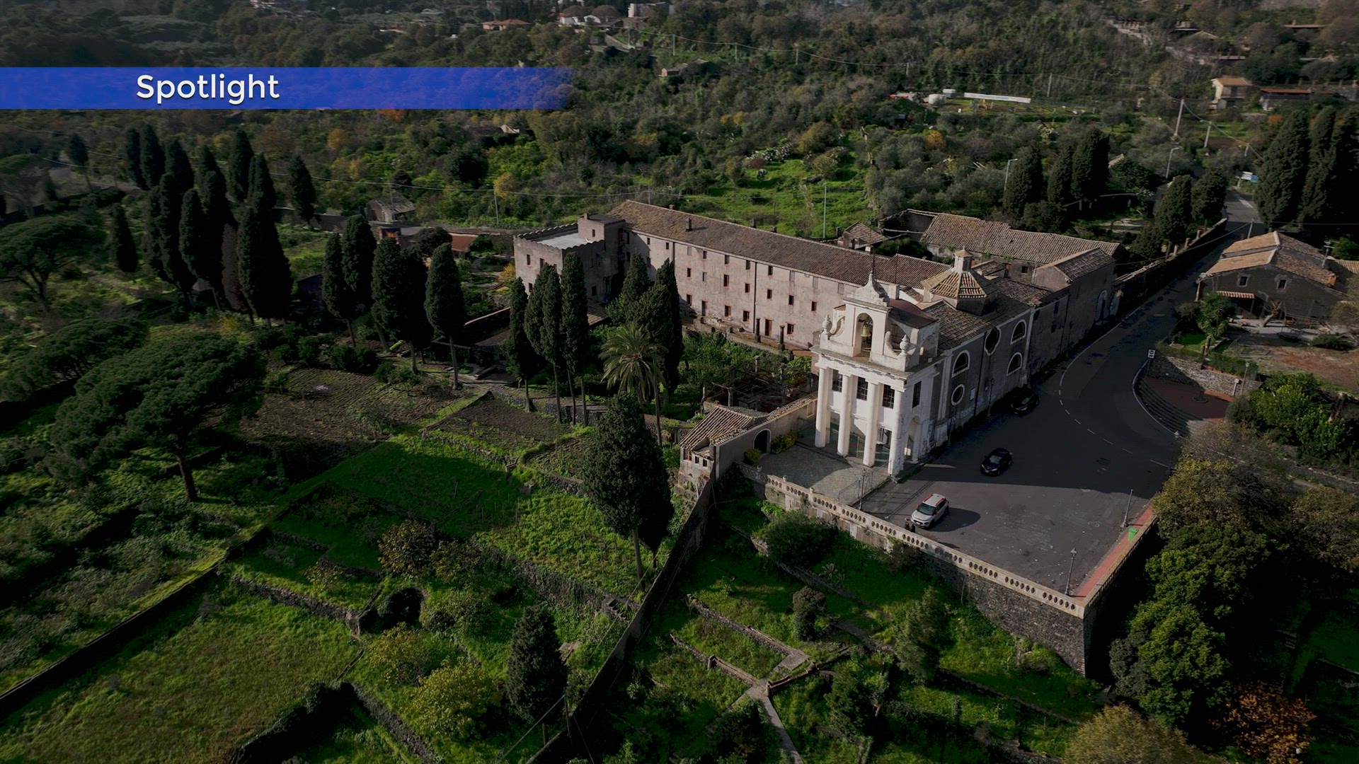 'Video thumbnail for DJI Mini 3 Pro: using Spotlight mode while flying diagonally to the target'