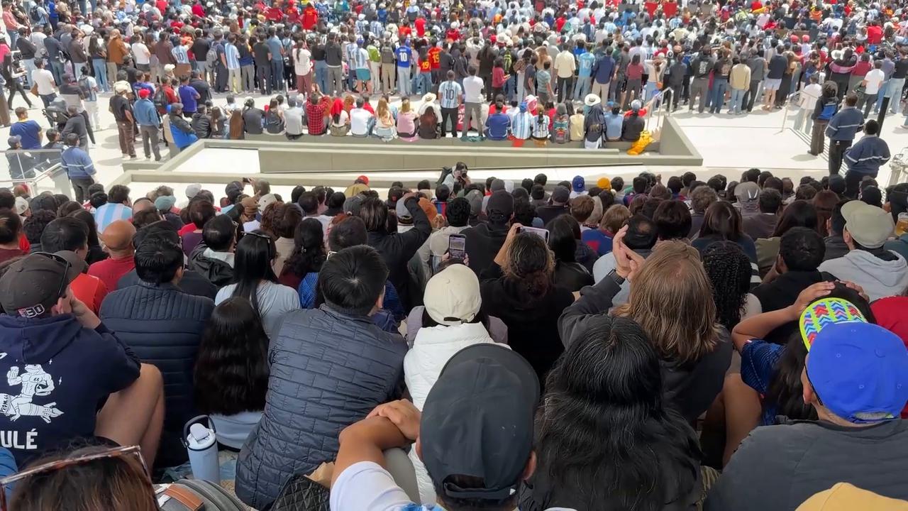 Video thumbnail for US: Football fans gather in San Francisco to watch Spain-Argentina World Cup final.