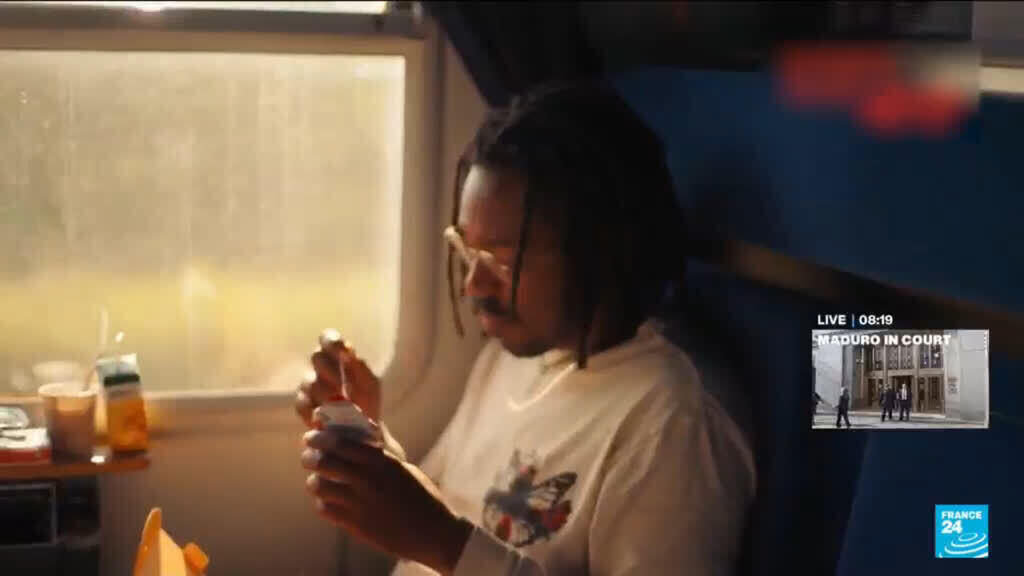 Video thumbnail for Go to sleep in France, wake up in Germany: Paris-Berlin night train restarts