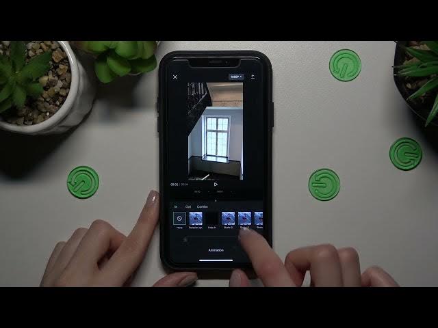 Video thumbnail for How to Zoom Video on CapCut?