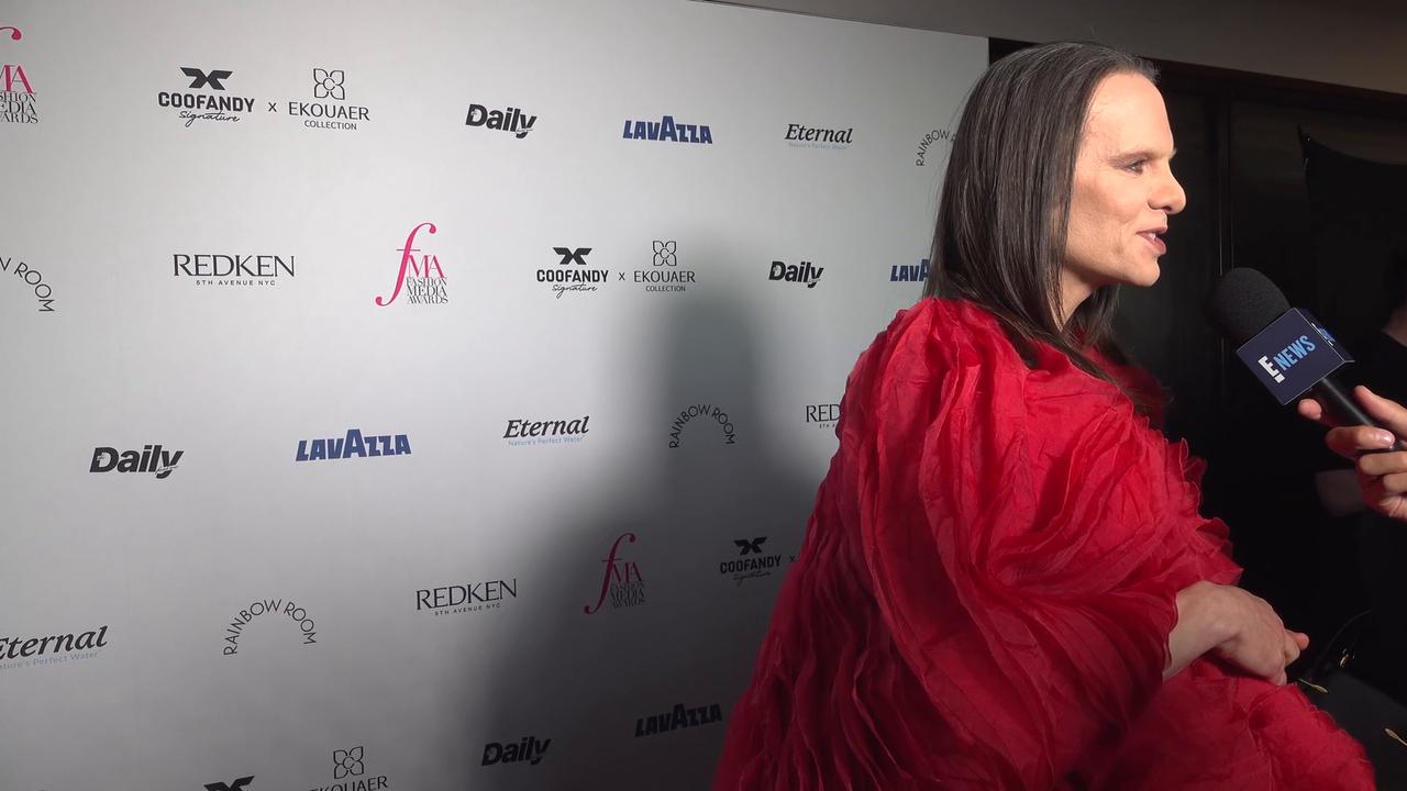 Video thumbnail for NY: Daily Front Row Fashion Media Awards 5.