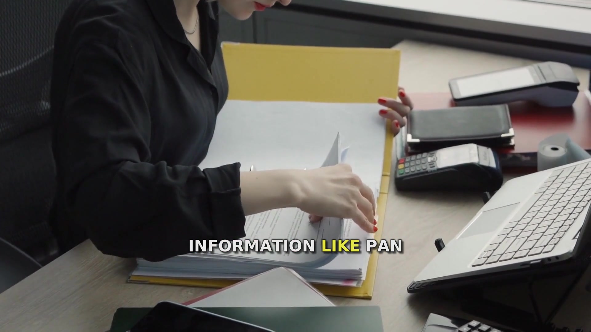 Video thumbnail for 5 Key Steps to Speed Up Your Income Tax Refund in India