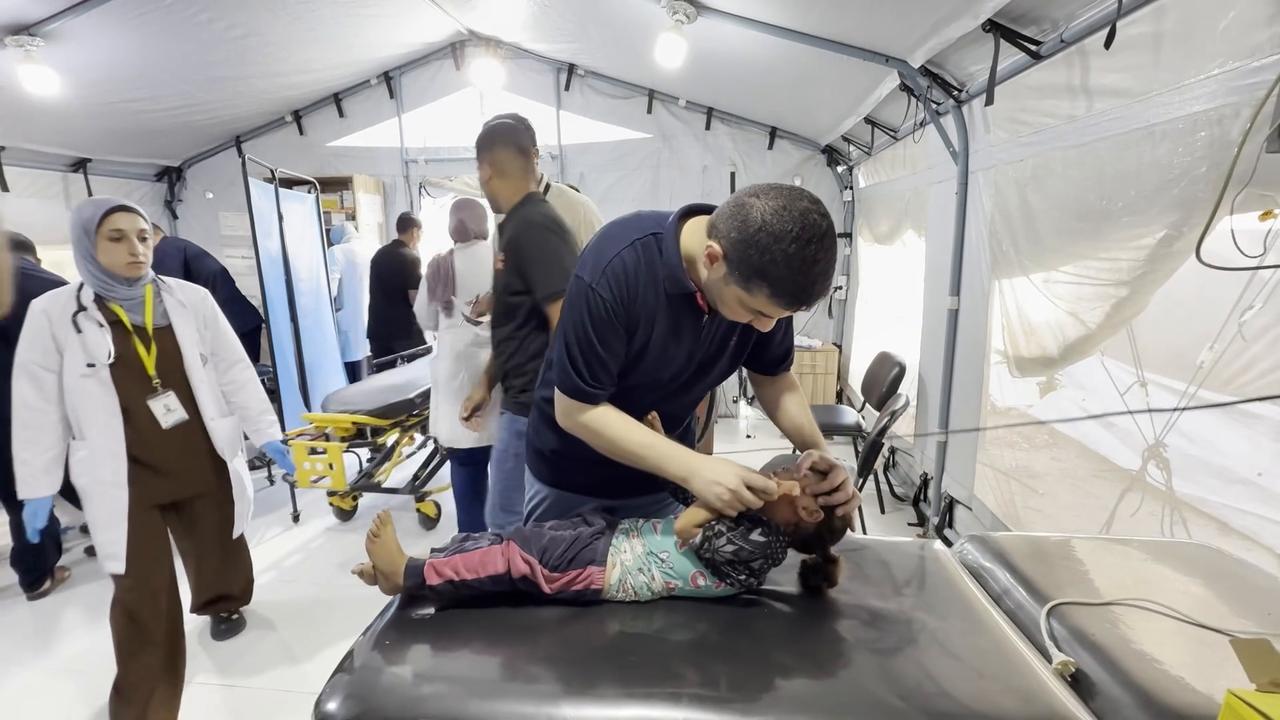 Video thumbnail for At least 1 killed, several injured in Israeli strike on displaced people’s tent in Gaza.