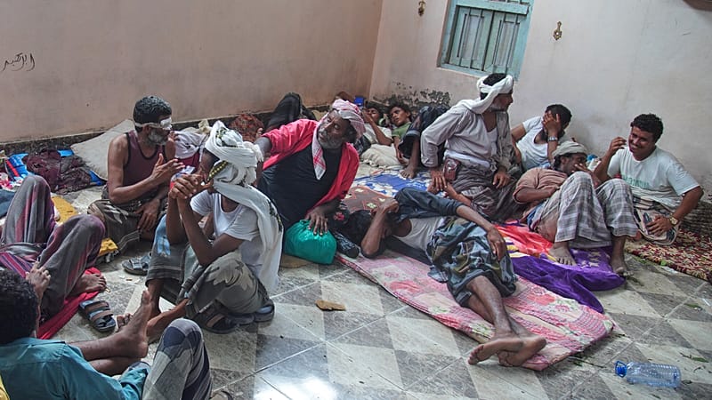 Video thumbnail for Thousands forced to flee as Houthis advance on Bab el-Mandeb Strait