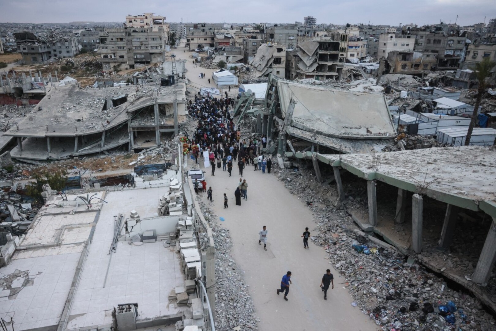 Video thumbnail for Escalating Israeli Operations in Gaza and Lebanon Amid Rising Regional Tensions